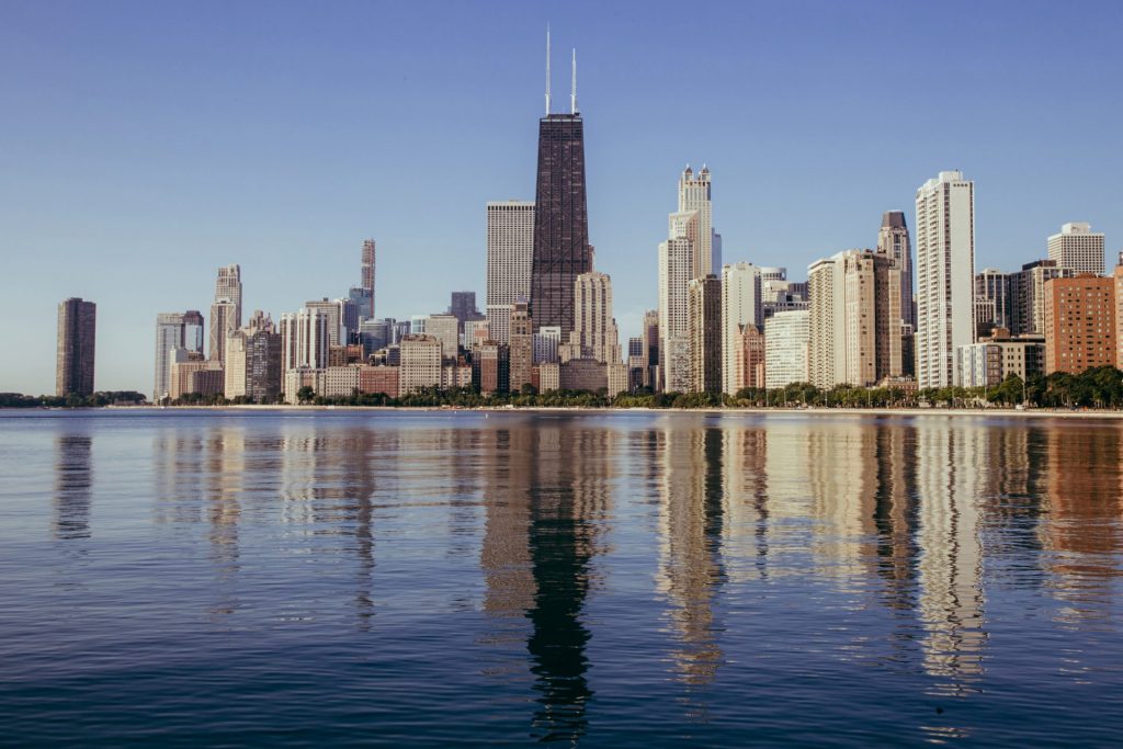 View of the downtown Chicago skyline