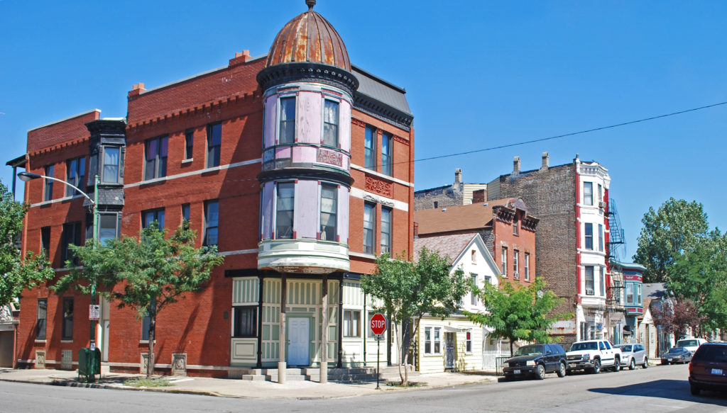 Corner building in Pilsen's historic district