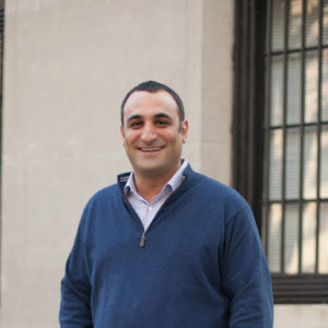 Headshot of Cyrus Seraj, Chicago realtor