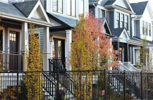 Homes on N Hermitage Ave in Ravenswood, Photo by AJ Lavin flickr