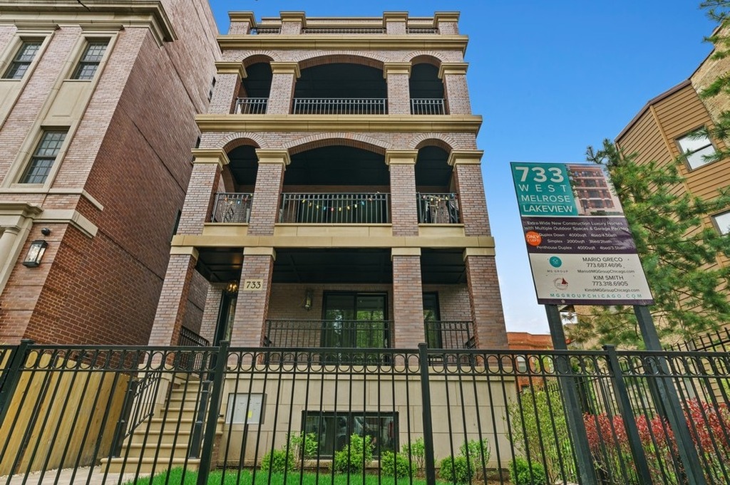 Front View of 733 W Melrose - Sold Home in Lakeview Chicago